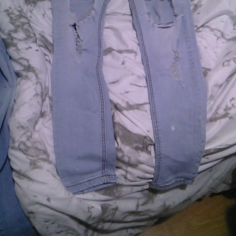 Jean - Picture 3 of 3